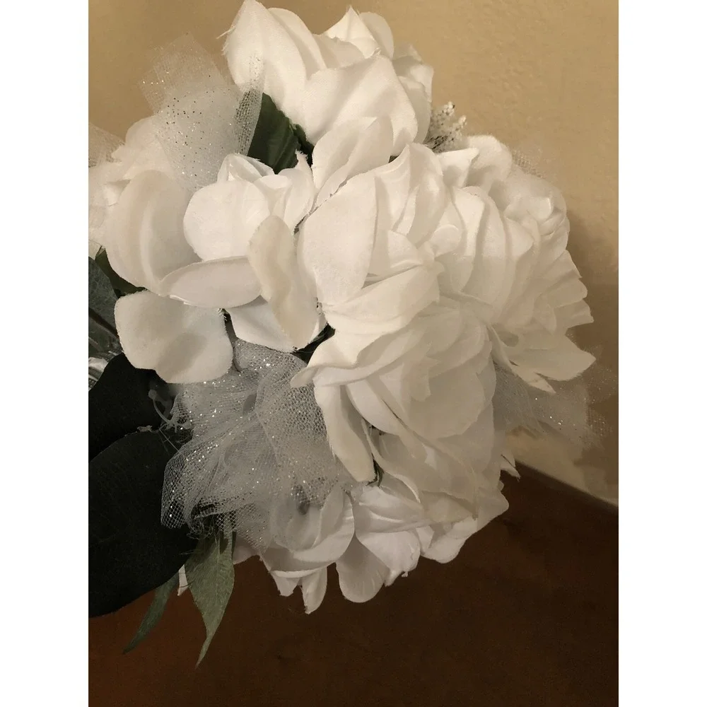 Silk Bridal Bouquet White Roses 10